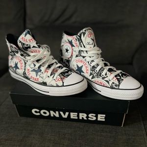 Chuck Taylor - Converse - Logo Play